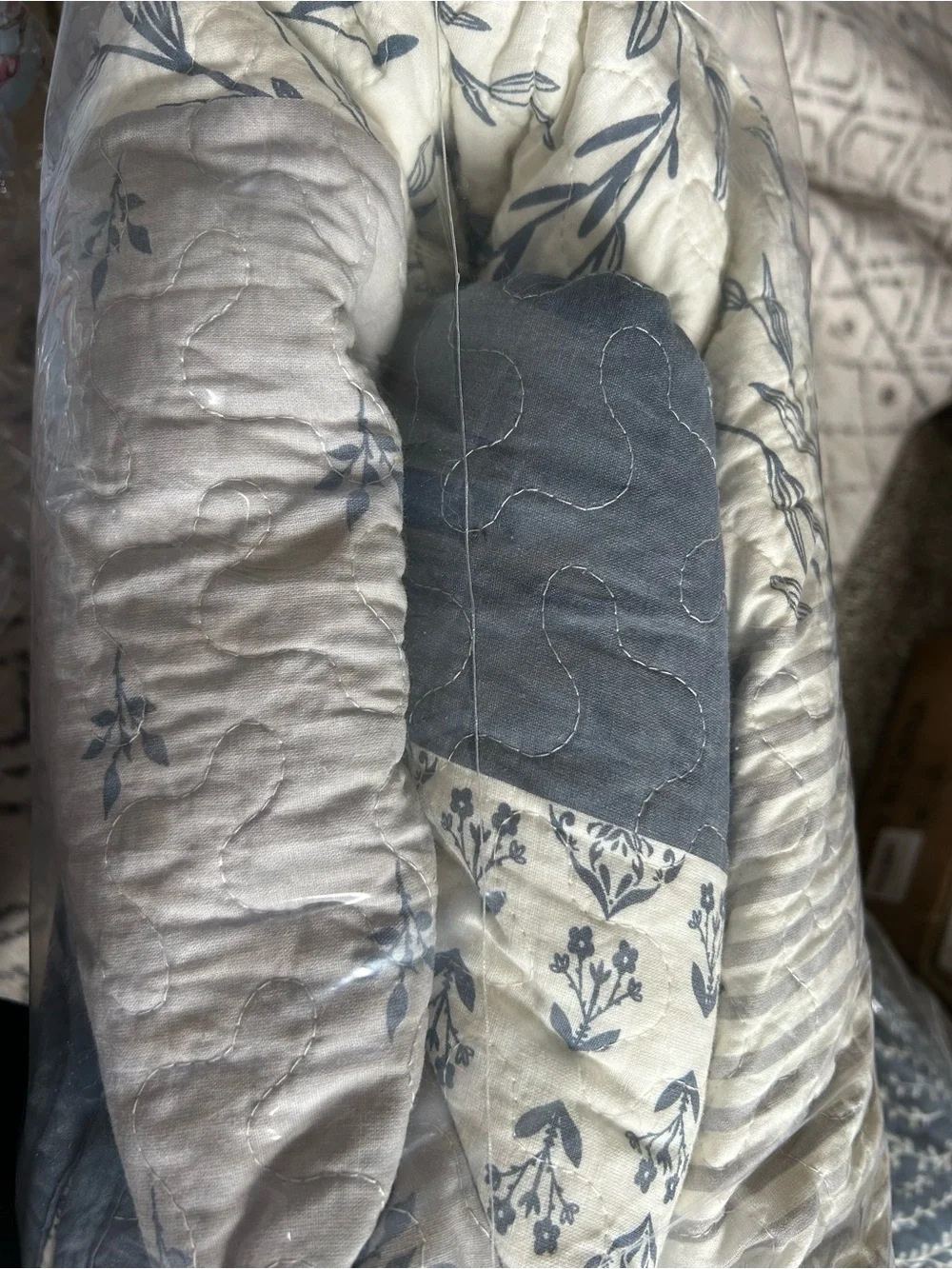 Reversible Floral and Stripe Quilt Set in Blue and White